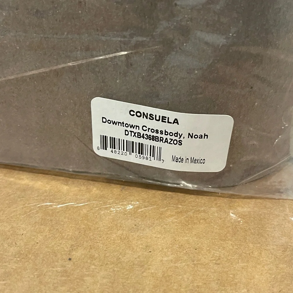 Consuela Downtown Noah Crossbody - Picture 3 of 12